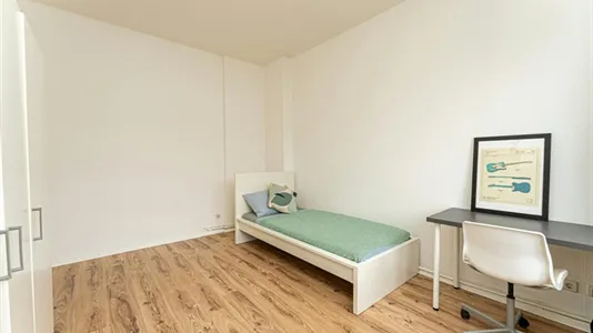 Rooms in Berlin Neukölln - photo 2
