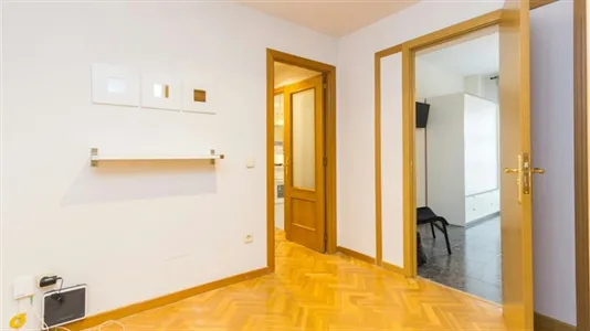 Rooms in Madrid Tetuán - photo 4