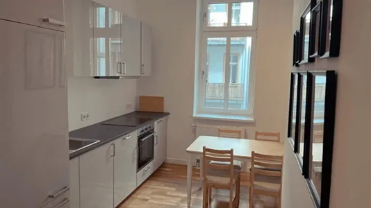 Rooms in Berlin Friedrichshain-Kreuzberg - photo 6