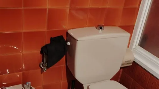 Rooms in Barcelona Eixample - photo 8