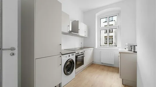 Apartments in Berlin Neukölln - photo 4