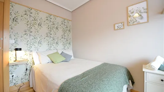 Rooms in Bilbao - photo 5