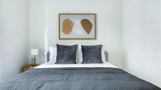 Apartments in Barcelona Ciutat Vella - photo 10