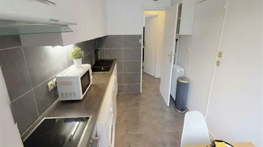 Rooms in Paris 15ème arrondissement - photo 10