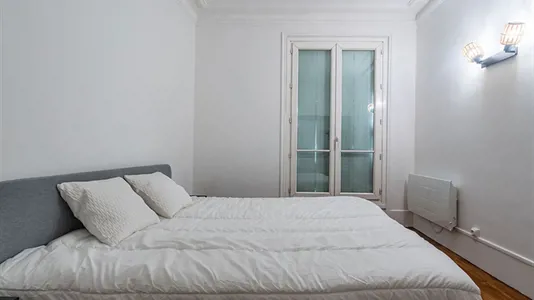 Apartments in Paris 18ème arrondissement - Montmartre - photo 3