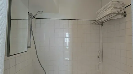 Apartments in Paris 7ème arrondissement - photo 7