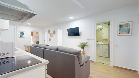 Rooms in Valencia Ciutat Vella - photo 5