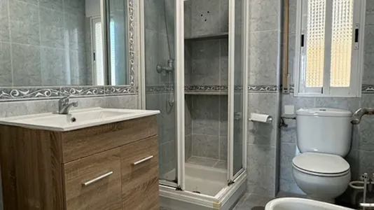 Rooms in Madrid Ciudad Lineal - photo 10