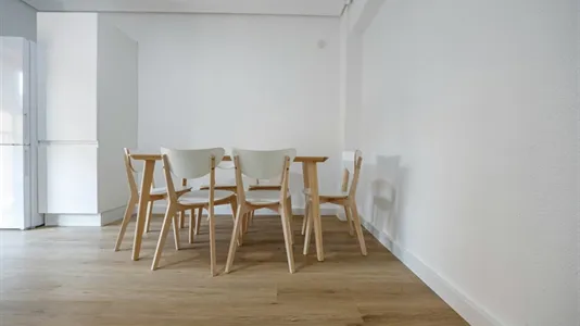 Rooms in Tavernes Blanques - photo 10