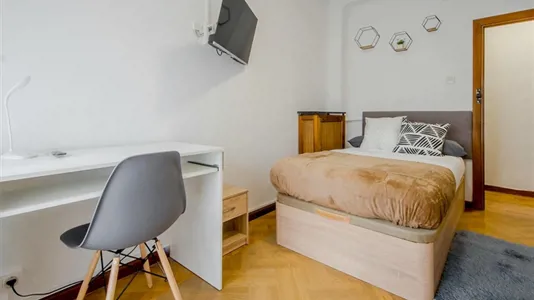 Rooms in Madrid Chamartín - photo 2