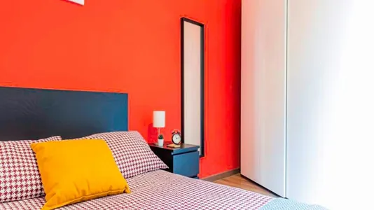 Rooms in Milano Zona 2 - Stazione Centrale, Gorla, Turro, Greco, Crescenzago - photo 4