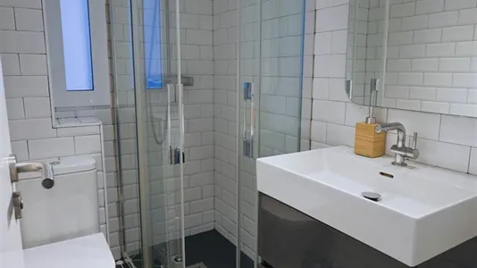 Rooms in Cornellà de Llobregat - photo 4