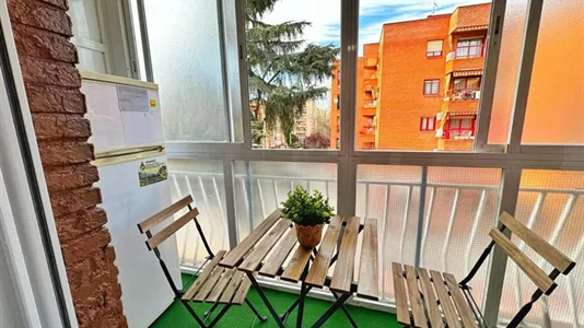 Rooms in Coslada - photo 2