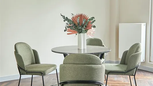 Apartments in Location is not specified - photo 2