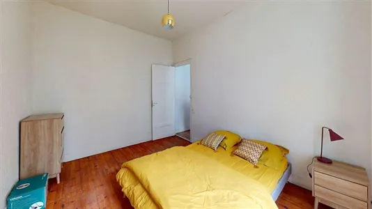 Apartments in Saint-Étienne - photo 7