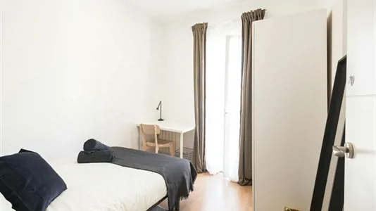 Rooms in Madrid Centro - photo 1