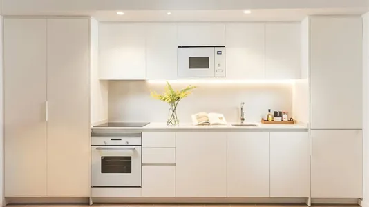 Apartments in Barcelona Ciutat Vella - photo 7