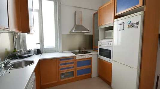 Rooms in Madrid Centro - photo 10