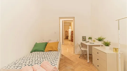 Rooms in Budapest Terézváros - photo 4