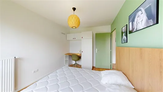 Apartments in L'Haÿ-les-Roses - photo 5