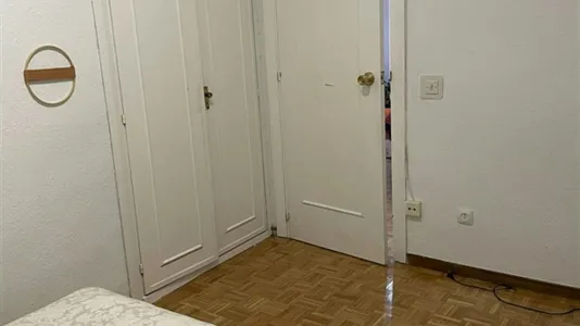 Rooms in Madrid Salamanca - photo 6