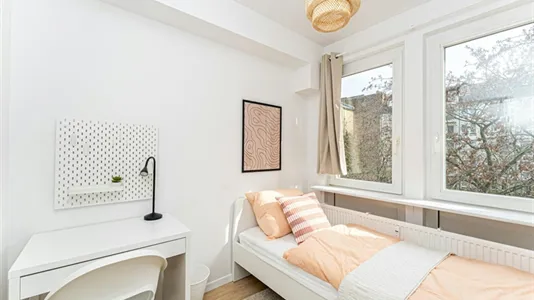 Rooms in Berlin Neukölln - photo 1