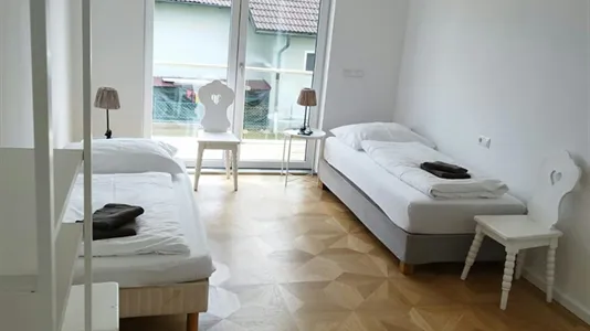 Houses in Langenzersdorf - photo 10