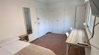 Room for rent in La Torre, Comunidad Valenciana