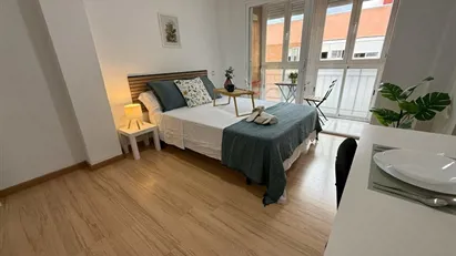 Room for rent in Alcalá de Henares, Comunidad de Madrid