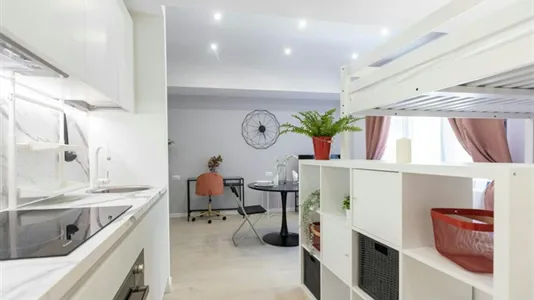 Apartments in Milano Zona 2 - Stazione Centrale, Gorla, Turro, Greco, Crescenzago - photo 8