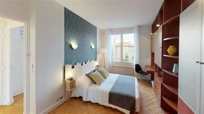 Room for rent in Paris 16ème arrondissement (South), Paris