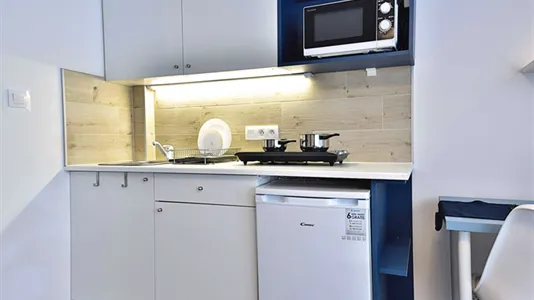 Apartments in Łódź - photo 9