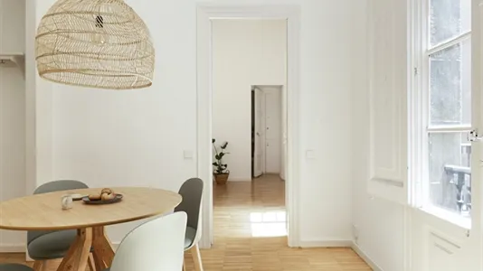 Apartments in Barcelona Ciutat Vella - photo 8