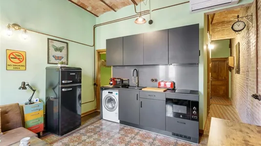 Apartments in Barcelona Eixample - photo 7