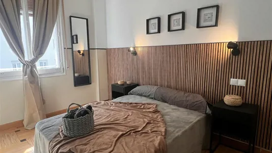 Rooms in Madrid Retiro - photo 3