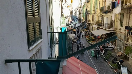 Rooms in Napoli Municipalità 4 - photo 8