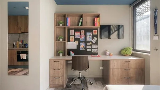 Apartments in Location is not specified - photo 8