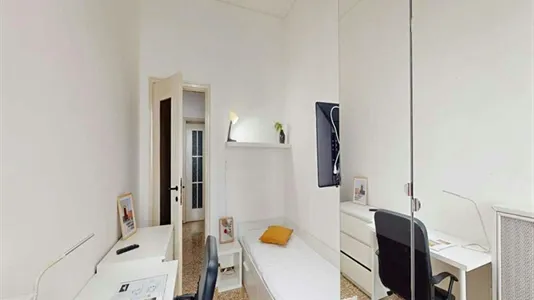 Rooms in Milano Zona 1 - Centro storico - photo 1