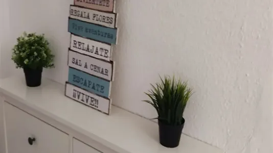 Rooms in Granada - photo 9