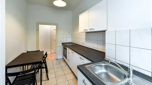 Rooms in Berlin Friedrichshain-Kreuzberg - photo 9