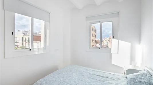 Apartments in Barcelona Eixample - photo 9