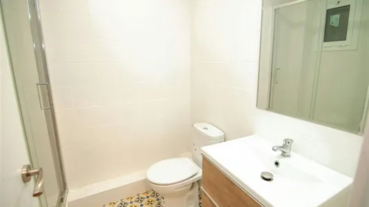 Apartments in Barcelona Ciutat Vella - photo 4