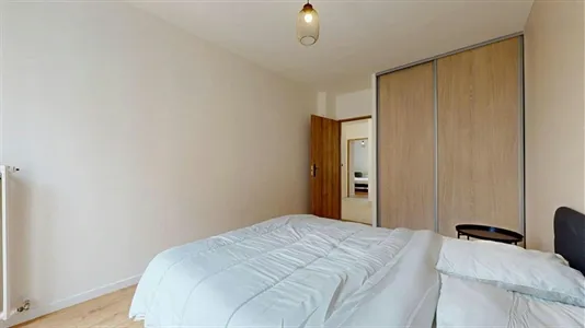 Rooms in Saint-Julien-en-Genevois - photo 5