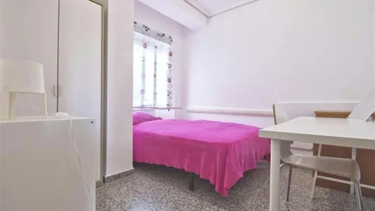 Rooms in Valencia Algirós - photo 4