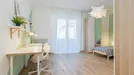 Room for rent, Padua, Veneto, &lt;span class=&quot;blurred street&quot; onclick=&quot;ProcessAdRequest(10249496)&quot;&gt;&lt;span class=&quot;hint&quot;&gt;See streetname&lt;/span&gt;[xxxxxxxxxxxxx]&lt;/span&gt;