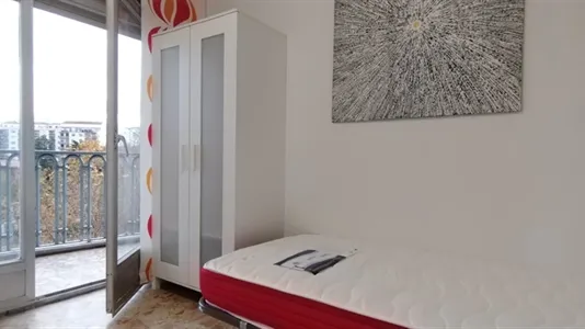 Rooms in Cabrerizos - photo 1