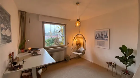 Houses in Rheinisch-Bergischer Kreis - photo 5