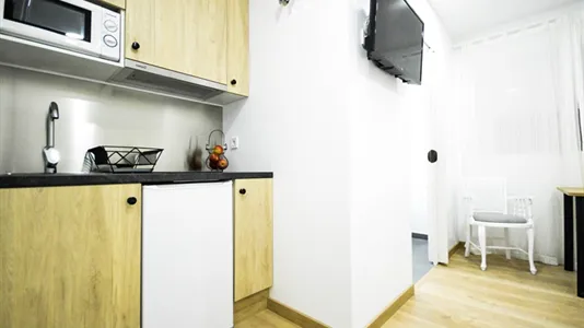 Apartments in Valencia Extramurs - photo 7