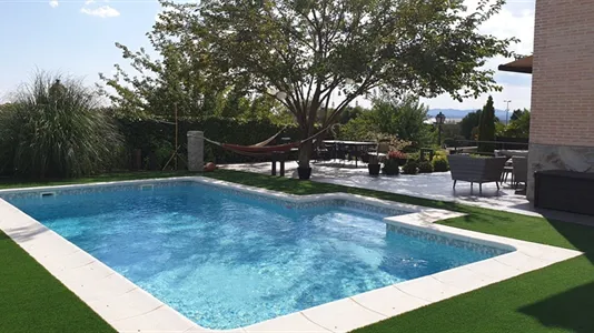 Rooms in Colmenarejo - photo 5