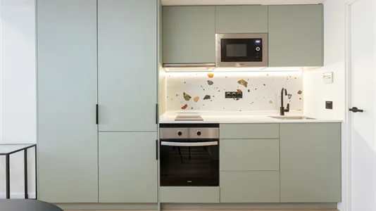 Rooms in Barcelona Sant Martí - photo 7